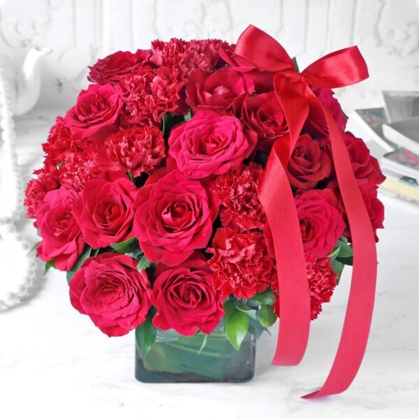 Bouquet of Red Carnations & Roses in Square Vase