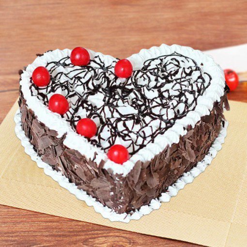 Sugarless Heart Shape Black Forest Cake