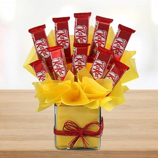 Vase of KitKat